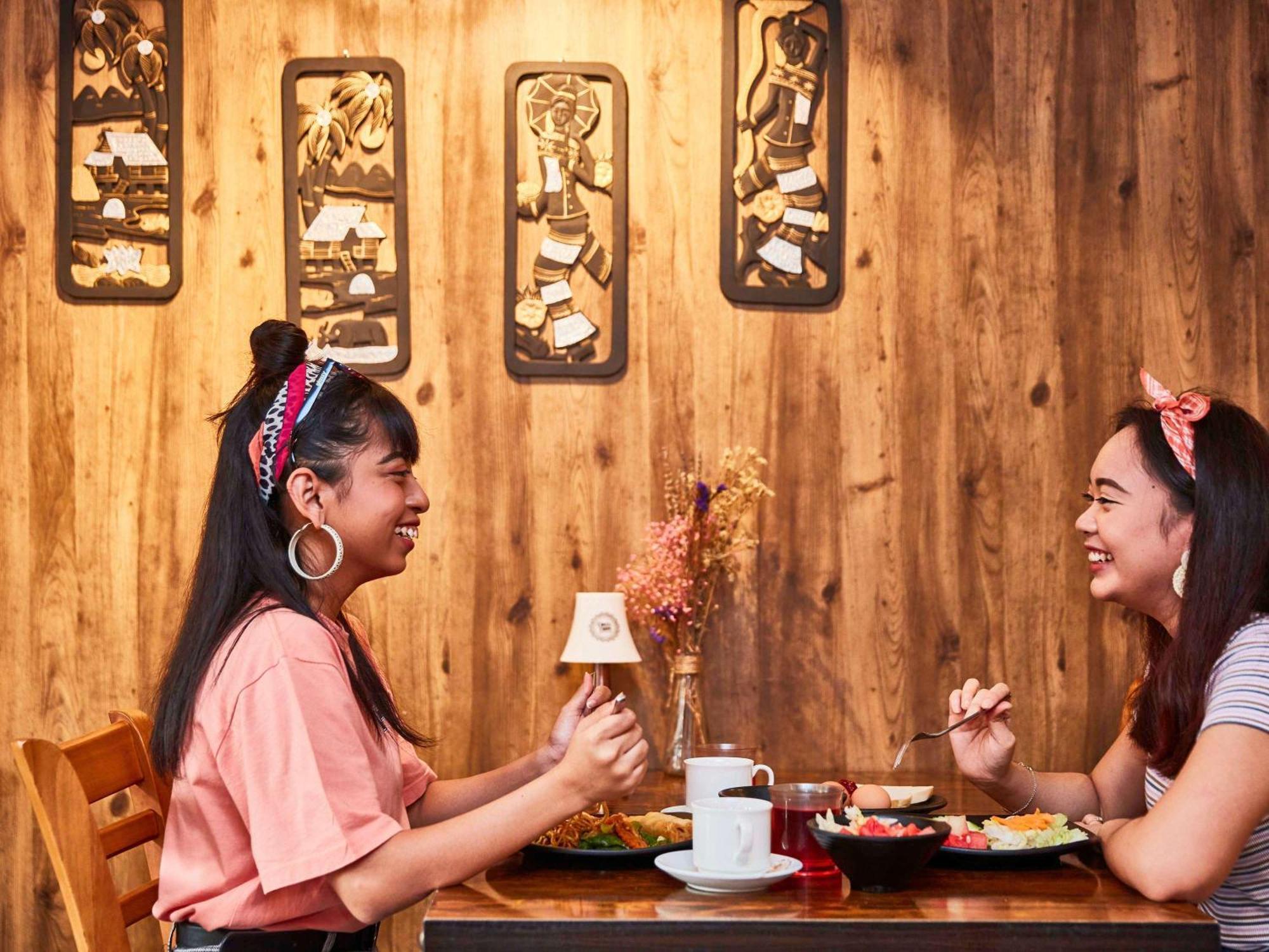Ibis Budget Singapore Selegie Exteriör bild